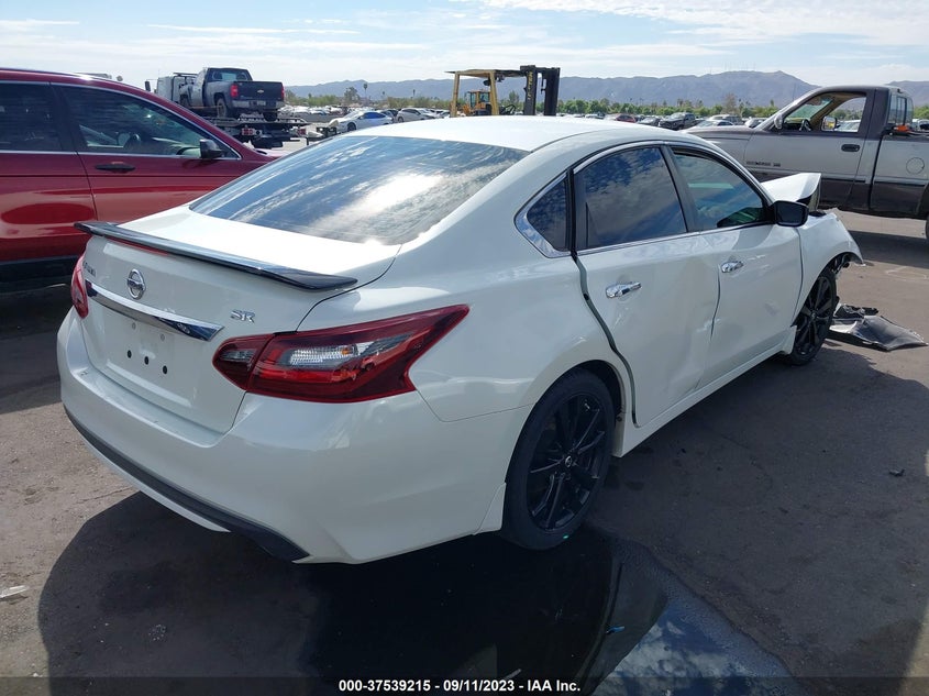 VIN 1N4AL3AP9HC214803 2017 NISSAN ALTIMA 2.5 SR