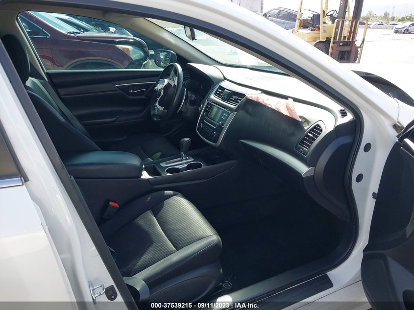 VIN 1N4AL3AP9HC214803 2017 NISSAN ALTIMA 2.5 SR