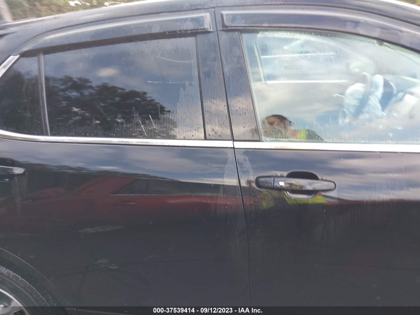 VIN 2GNAXJEVXJ6204489 2018 CHEVROLET EQUINOX LT