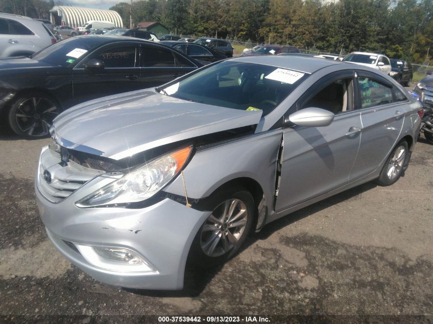 2013 HYUNDAI SONATA GLS PZEV - 5NPEB4AC1DH589701