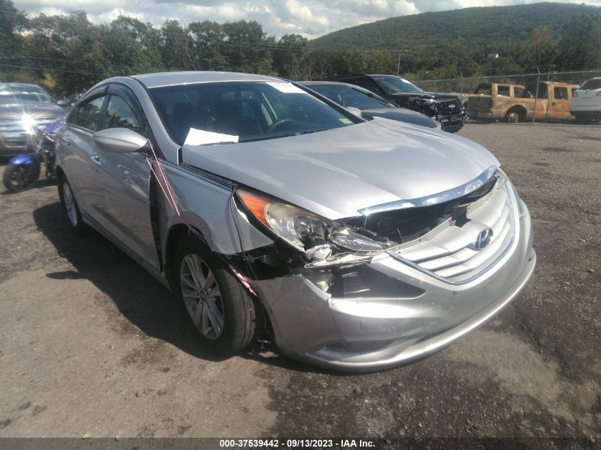2013 HYUNDAI SONATA GLS PZEV - 5NPEB4AC1DH589701