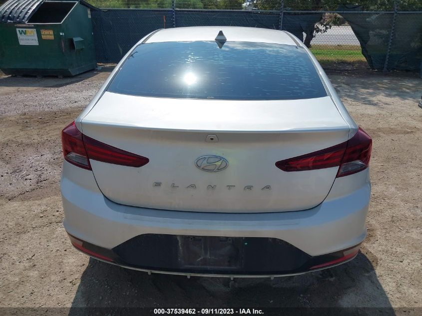 2019 HYUNDAI ELANTRA SEL - 5NPD84LFXKH494469