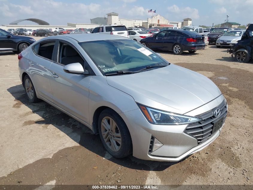 2019 HYUNDAI ELANTRA SEL - 5NPD84LFXKH494469