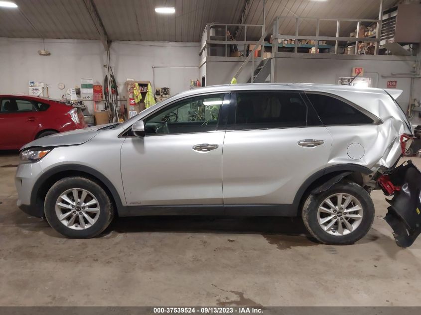 2019 KIA SORENTO LX V6 - 5XYPGDA53KG481337