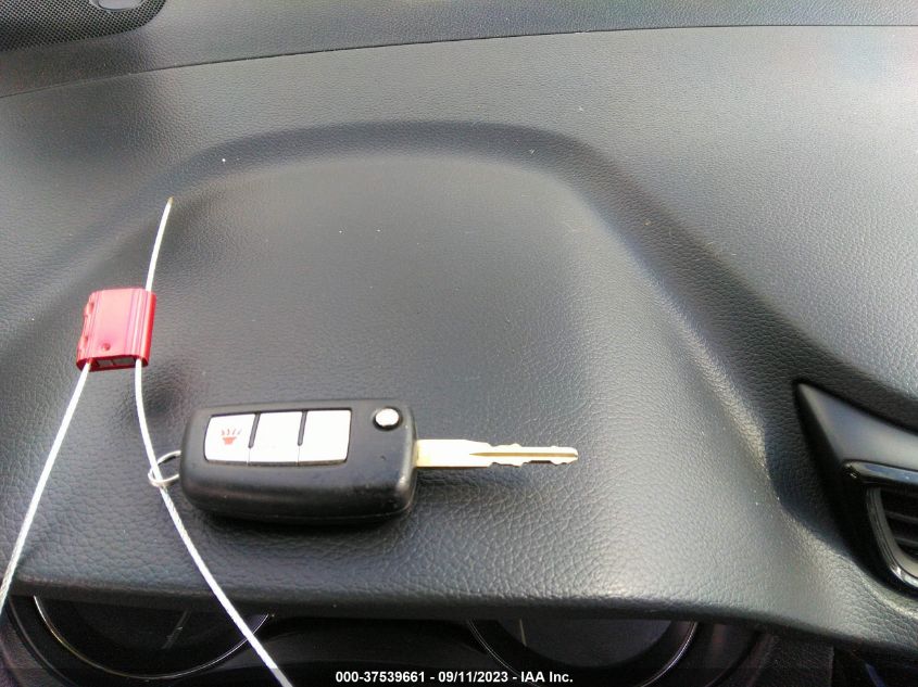 2017 NISSAN ROGUE S - JN8AT2MV0HW014040