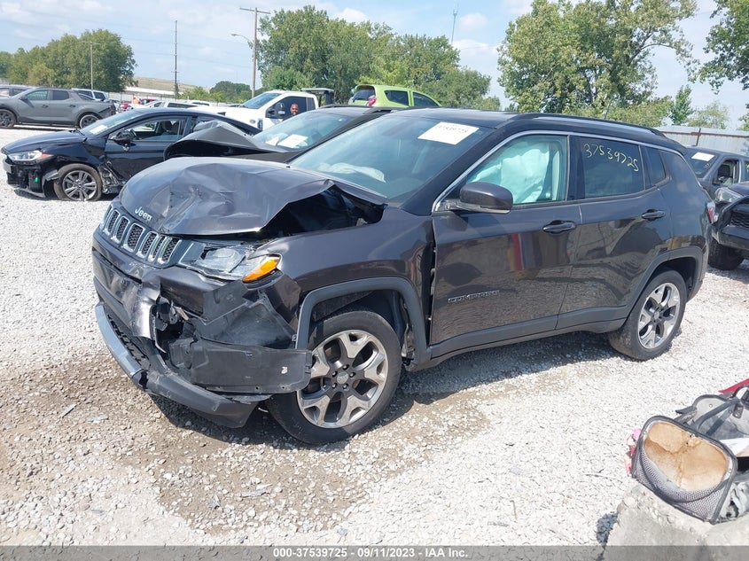 VIN 3C4NJDCB4JT175122 2018 JEEP COMPASS LIMITED