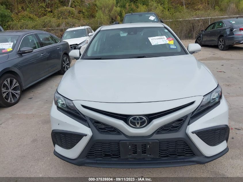 2022 TOYOTA CAMRY SE - 4T1G11AK8NU003290