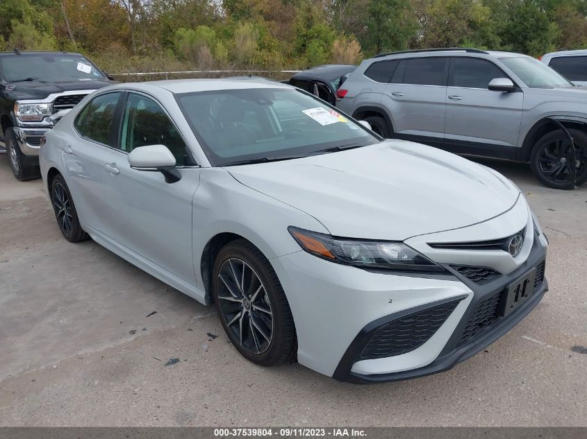 2022 TOYOTA CAMRY SE - 4T1G11AK8NU003290