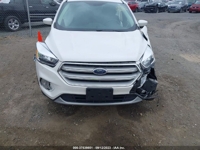 2019 FORD ESCAPE SE - 1FMCU9GD9KUA85278