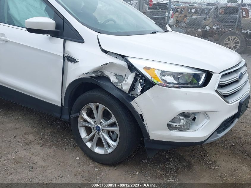 2019 FORD ESCAPE SE - 1FMCU9GD9KUA85278