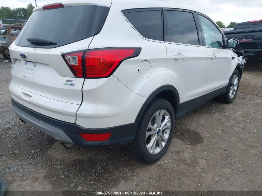 2019 FORD ESCAPE SE - 1FMCU9GD9KUA85278