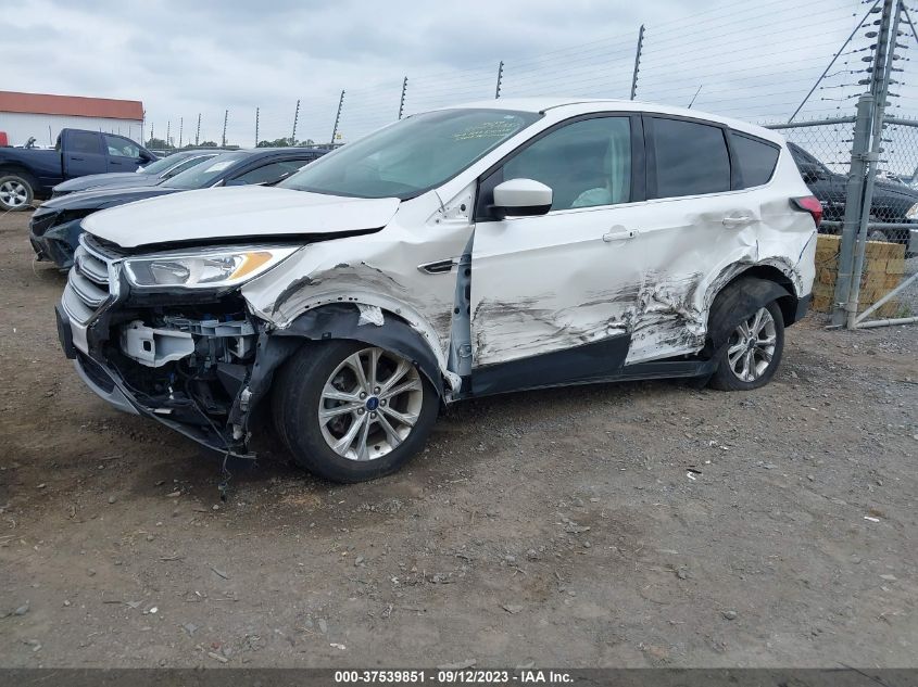 2019 FORD ESCAPE SE - 1FMCU9GD9KUA85278