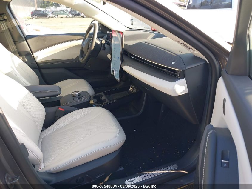 2023 FORD MUSTANG MACH-E PREMIUM 3FMTK3SS3PMA02500
