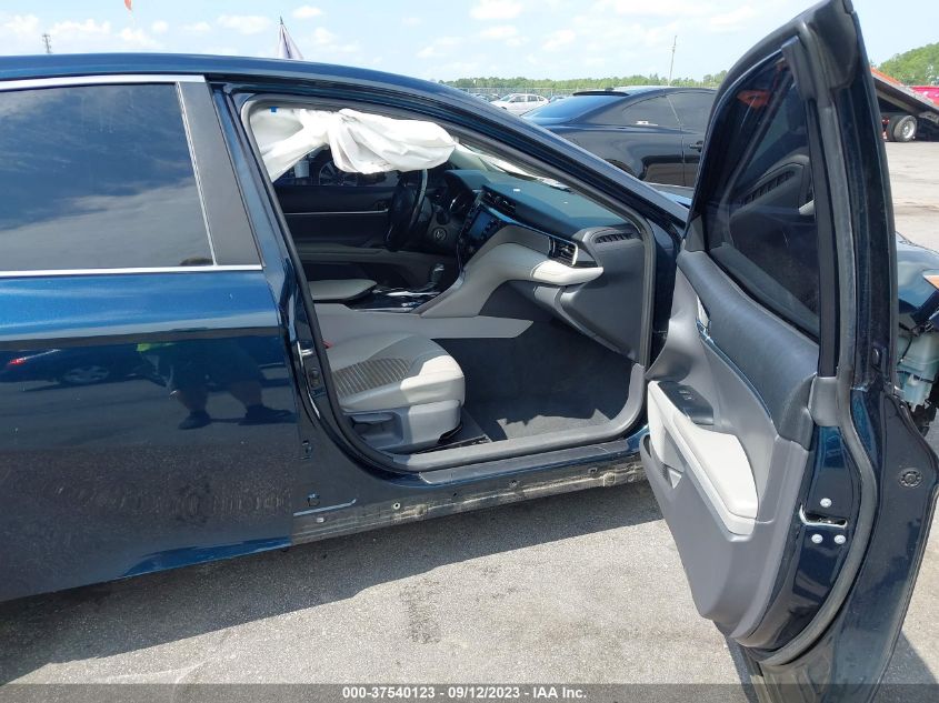 2019 TOYOTA CAMRY LE/SE/XLE/L - 4T1B11HK2KU709831