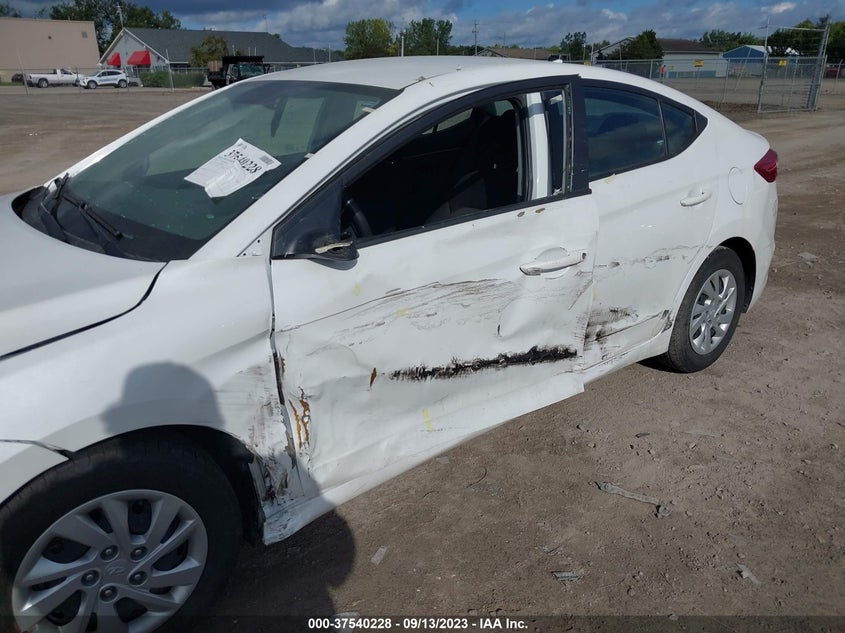 VIN 5NPD74LF4JH396457 2018 HYUNDAI ELANTRA SE