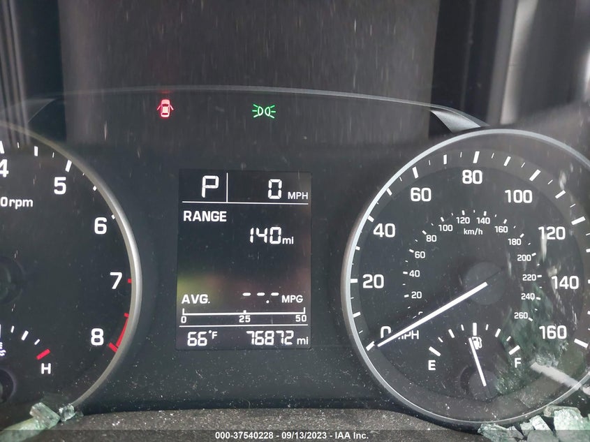 VIN 5NPD74LF4JH396457 2018 HYUNDAI ELANTRA SE