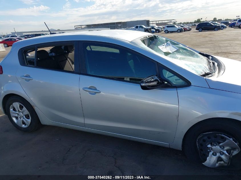 2017 KIA FORTE5 LX - KNAFK5A81H5683098