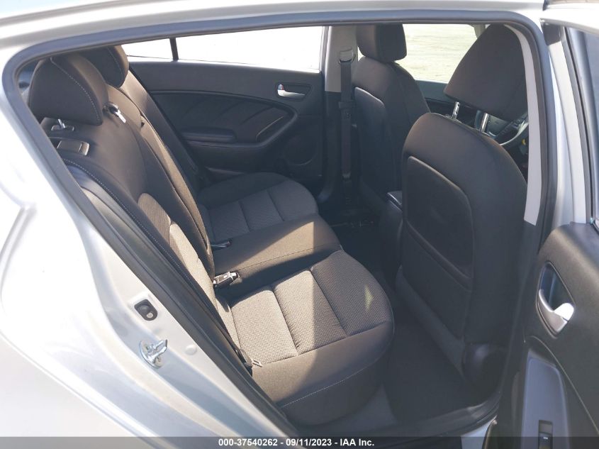 2017 KIA FORTE5 LX - KNAFK5A81H5683098