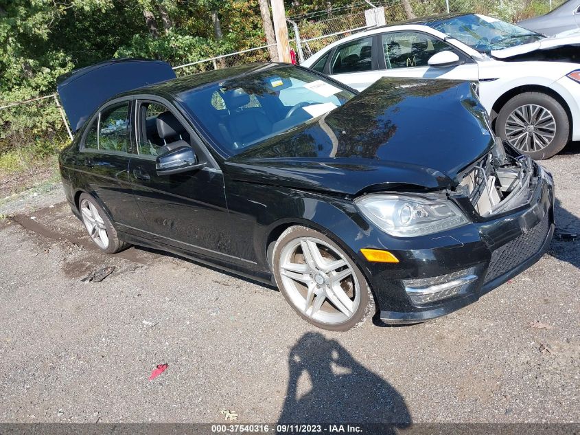 2013 MERCEDES-BENZ C-CLASS C 250 - WDDGF4HB5DR254403