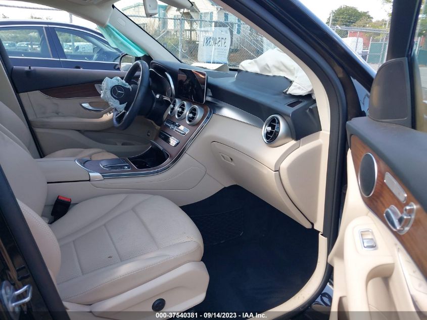 2020 MERCEDES-BENZ GLC GLC 300 - W1N0G8EB1LF857104
