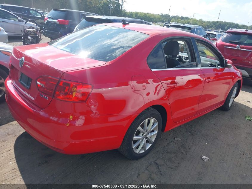 2013 VOLKSWAGEN JETTA SEDAN SE W/CONVENIENCE/SUNROOF - 3VWDP7AJ0DM431905