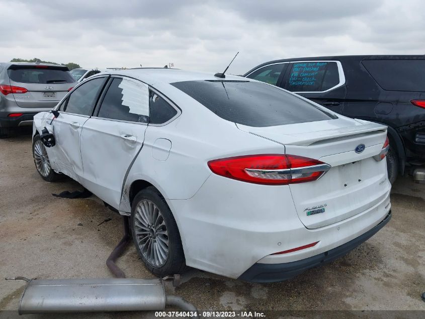 3FA6P0SU0KR177484 Ford Fusion TITANIUM 3