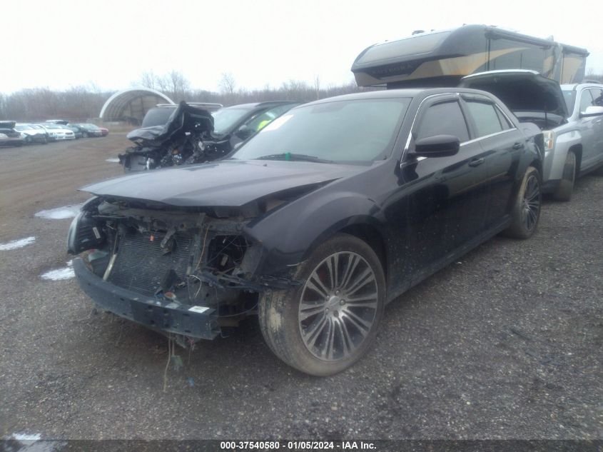 2013 CHRYSLER 300 - 2C3CCABG9DH576745