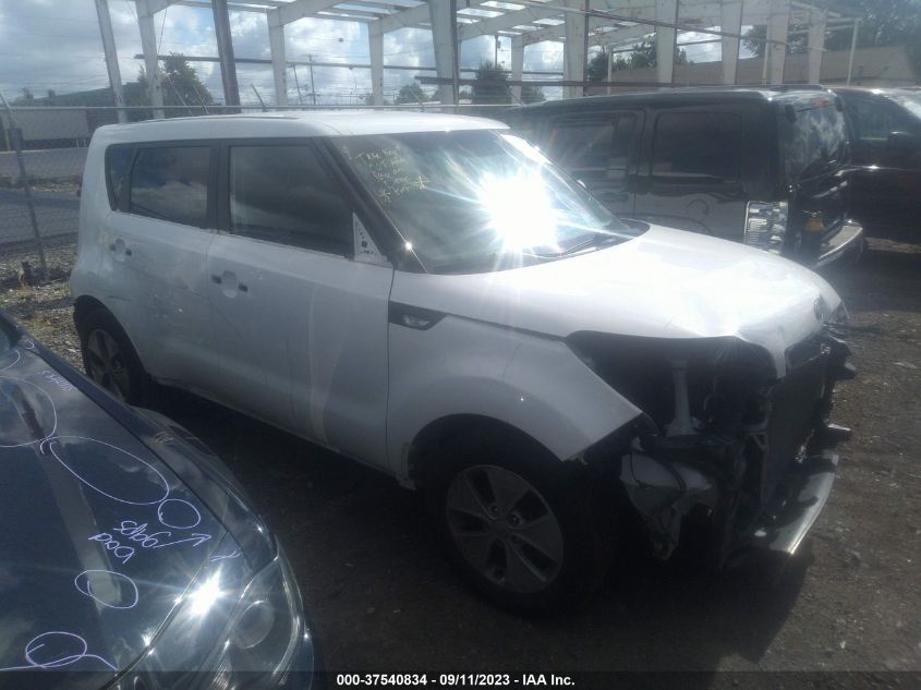 2014 KIA SOUL BASE - KNDJN2A26E7747134