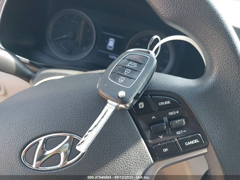 2019 HYUNDAI TUCSON SE - KM8J2CA48KU880518