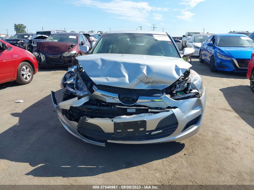 2015 HYUNDAI VELOSTER - KMHTC6AD0FU229526