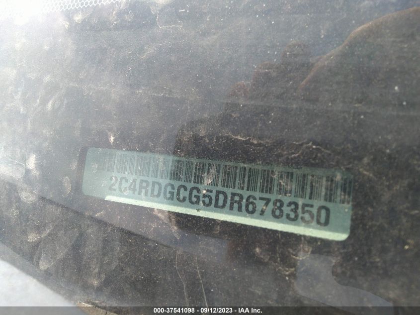 2013 DODGE GRAND CARAVAN SXT - 2C4RDGCG5DR678350