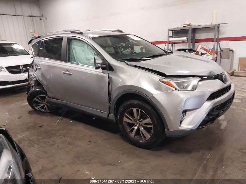 2017 TOYOTA RAV4 XLE - 2T3WFREV9HW402950