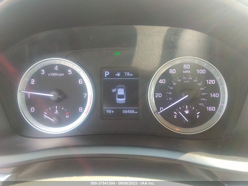 VIN 5NPE24AF4KH759492 2019 HYUNDAI SONATA SE