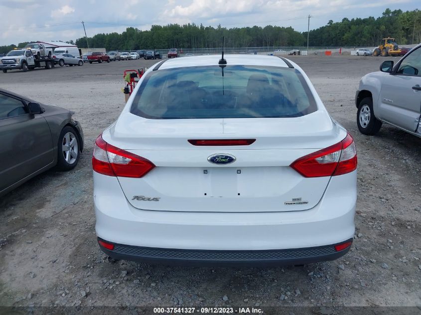 2014 FORD FOCUS SE - 1FADP3F27EL439540