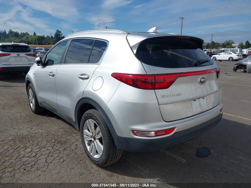 VIN KNDPMCACXJ7438174 2018 KIA SPORTAGE LX