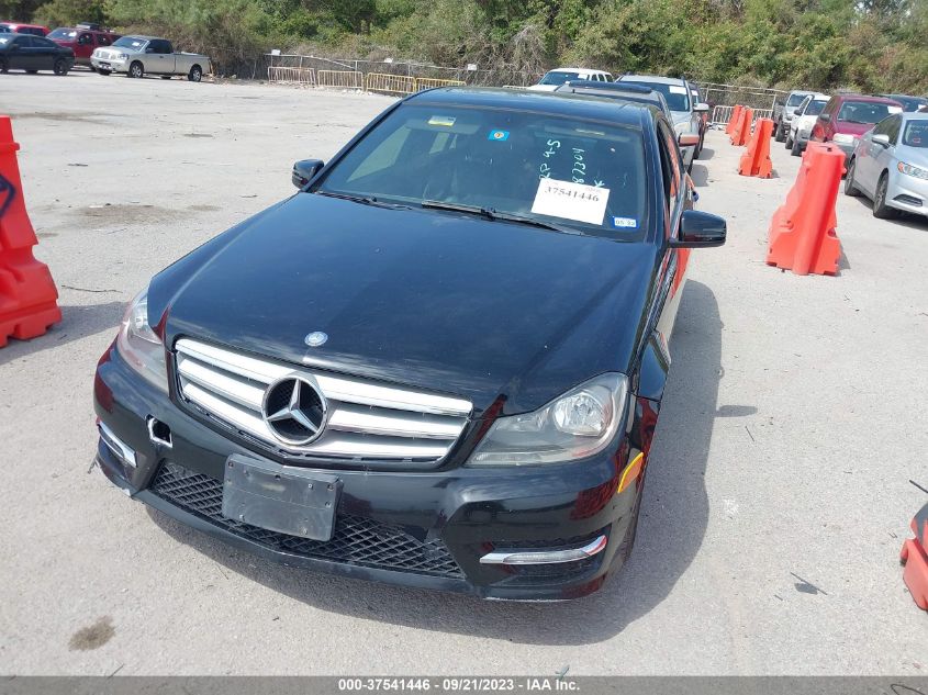 2013 MERCEDES-BENZ C-CLASS C 250 - WDDGF4HB7DA787304