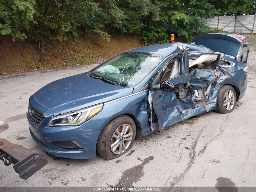 2016 HYUNDAI SONATA 2.4L SE - 5NPE24AF0GH334715