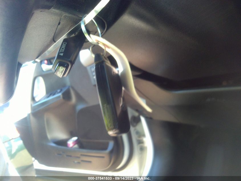 2016 TOYOTA RAV4 HYBRID XLE JTMRJREV3GD013423