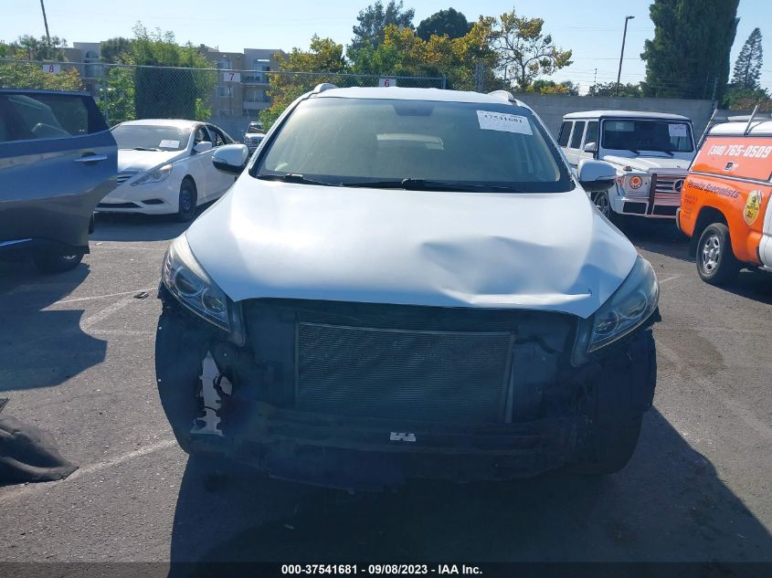 2016 KIA SORENTO LX - 5XYPG4A36GG118701