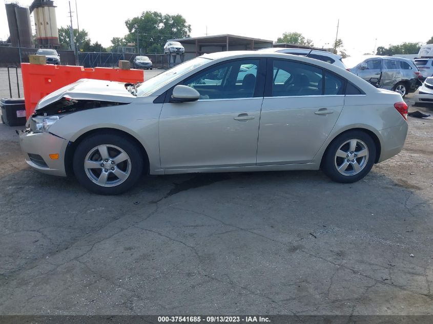 2014 CHEVROLET CRUZE 1LT - 1G1PC5SB7E7162930