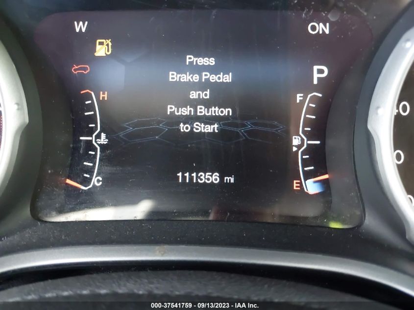2018 JEEP COMPASS LATITUDE W/SUN/WHEEL PKG - 3C4NJCBB3JT494622