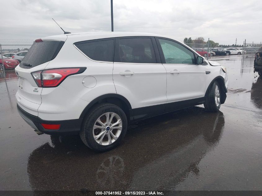 2017 FORD ESCAPE SE - 1FMCU0GD3HUE96003