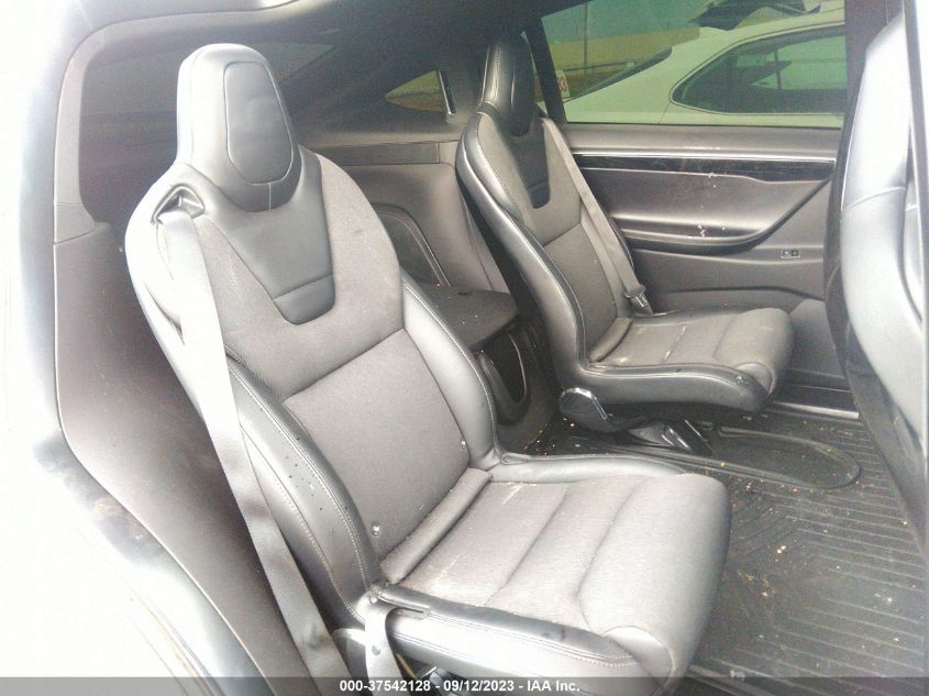 2016 TESLA MODEL X 70D/90D/75D/60D/P100D - 5YJXCBE23GF021089