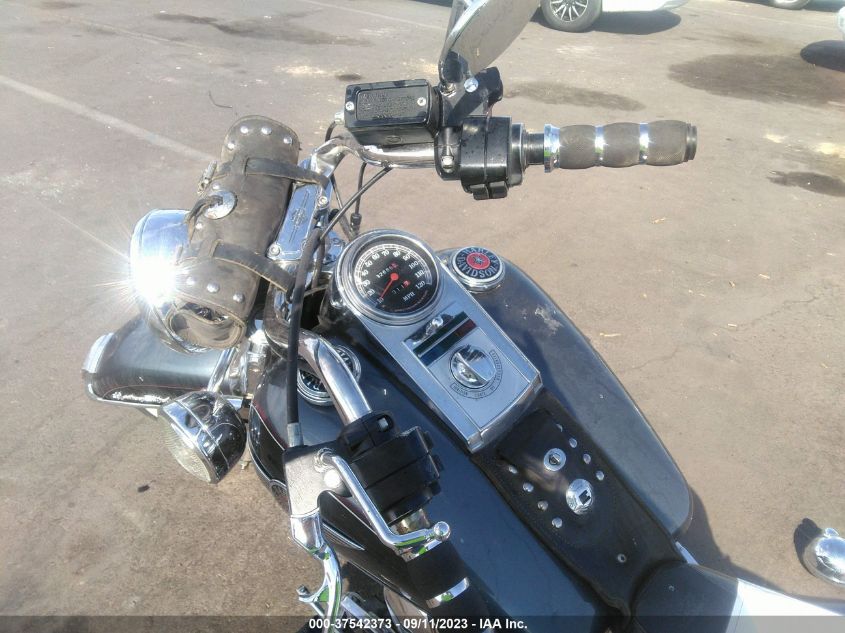 2005 HARLEY-DAVIDSON FLSTN 1HD1BNL1S5Y023389