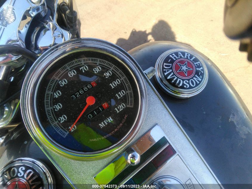 2005 HARLEY-DAVIDSON FLSTN 1HD1BNL1S5Y023389