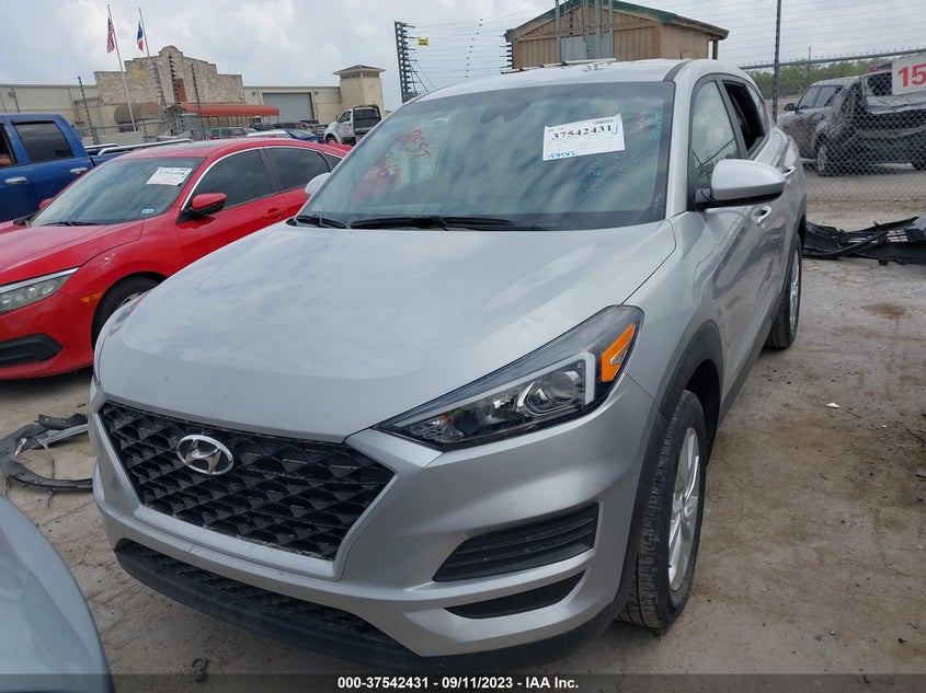 VIN KM8J23A43MU384674 2021 HYUNDAI TUCSON SE