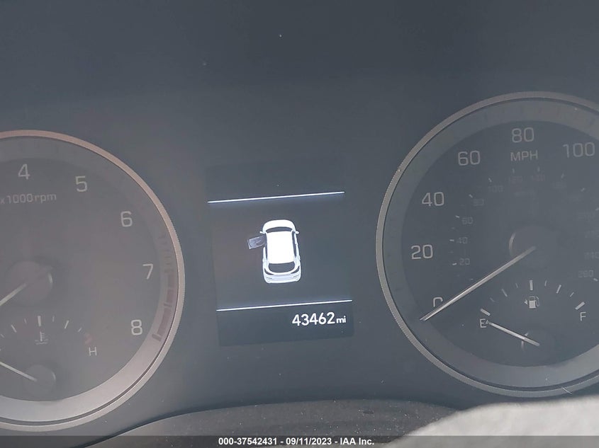 VIN KM8J23A43MU384674 2021 HYUNDAI TUCSON SE