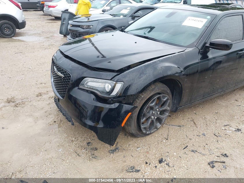 VIN 2C3CCARG7KH691007 2019 CHRYSLER 300 TOURING