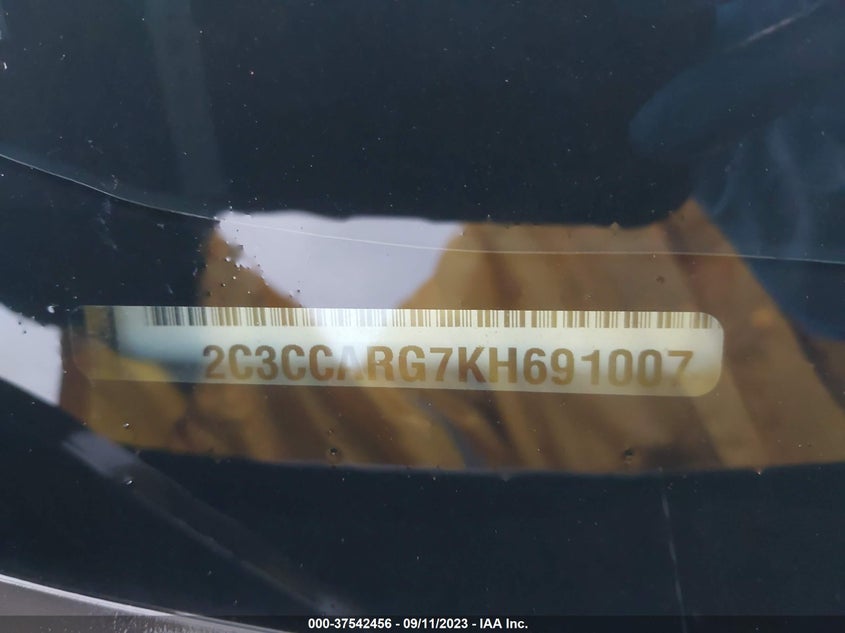 VIN 2C3CCARG7KH691007 2019 CHRYSLER 300 TOURING