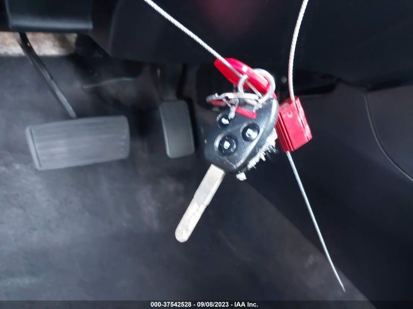 2013 HONDA CIVIC SDN LX - 2HGFB2F55DH588208